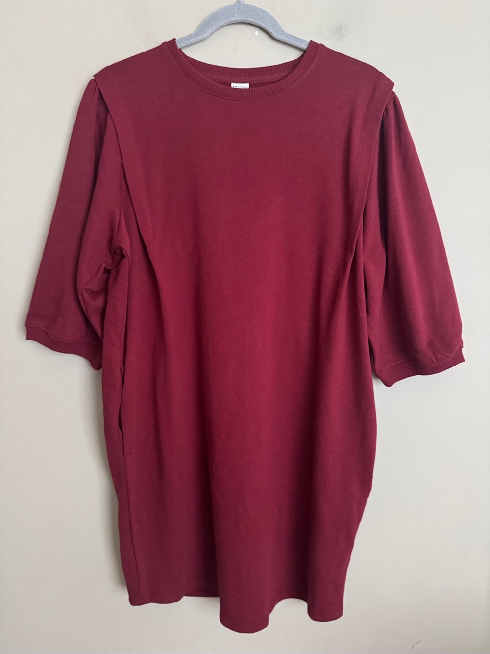 NWOT- Melrose & Market Sweatshirt Dress, Maroon, size Medium